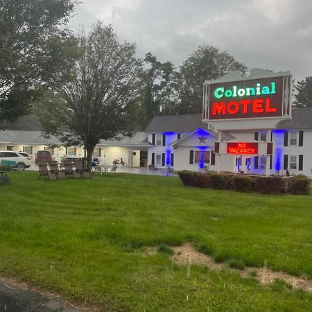 Colonial Motel Норт-Конвей Екстер'єр фото