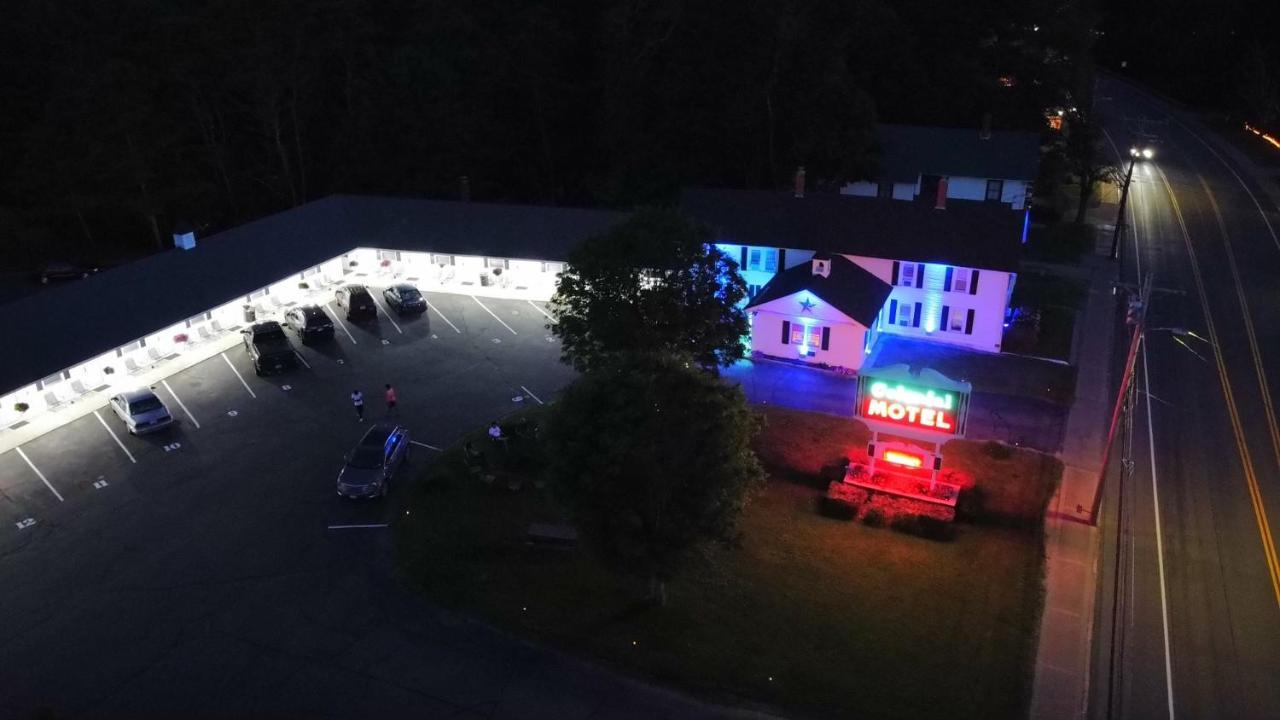 Colonial Motel Норт-Конвей Екстер'єр фото
